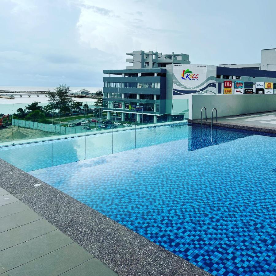 Aishiteru Homestay Ladang Tanjung, Kuala Terengganu With Pool Exterior photo